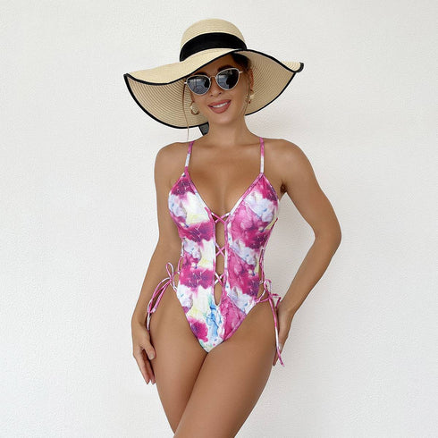 Fashionable One-piece Swimsuit